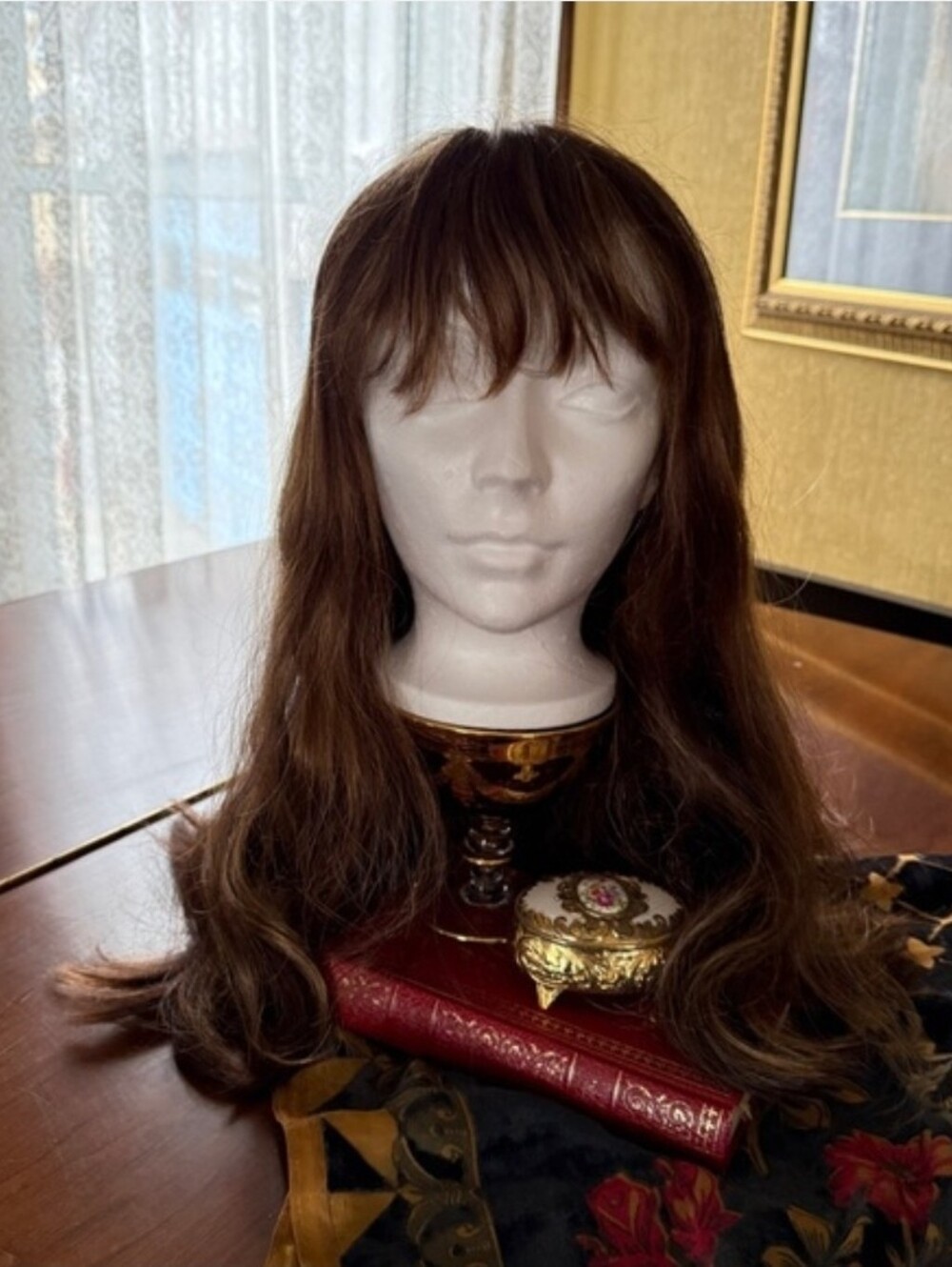 Luxurious Long Auburn Brown Wig for Women
